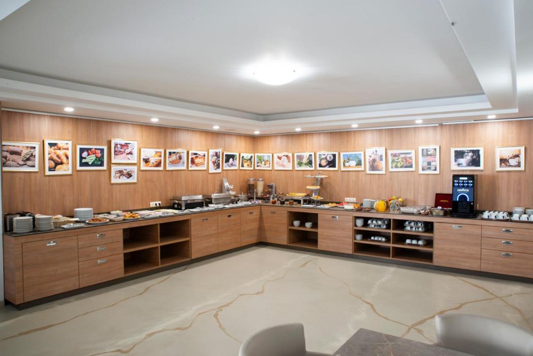 Legends Hotel Sofia Exterior photo